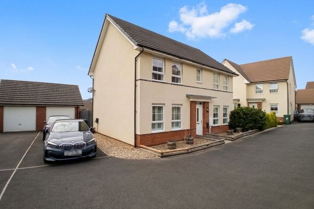 2, John Jobbins Way, Pontypool photo 2