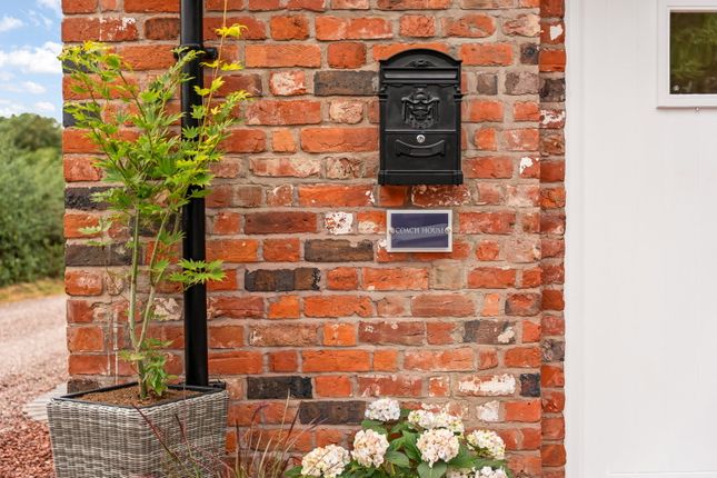 Coach House, Church Lane, Sandbach photo 4