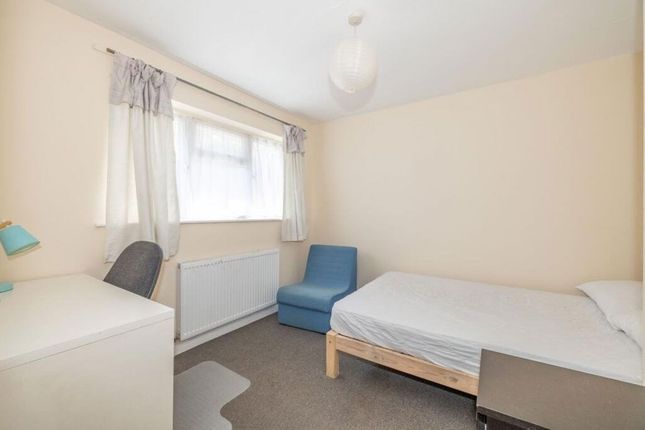40, College Road, Canterbury photo 5