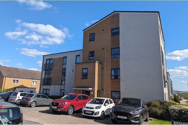 Thumbnail Flat for sale in Gascoigns Way, Bristol