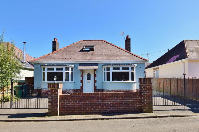 3 Bed Detached Bungalow For Sale In Priory Hill Cromwell Road Hubberston Milford Haven Sa73 Zoopla