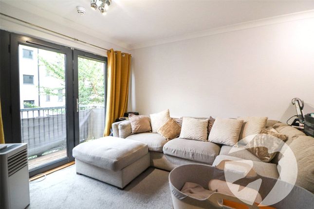 Flat 26, Wharf House, 1, West Street, Erith photo 2