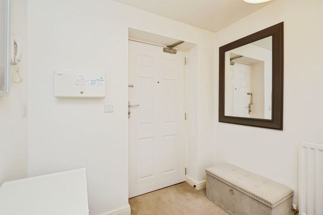 9c, Whitelands Way, Bicester photo 4