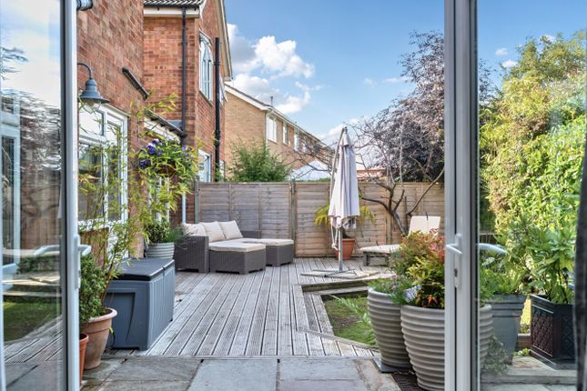 Ewemove Harrogate Garden