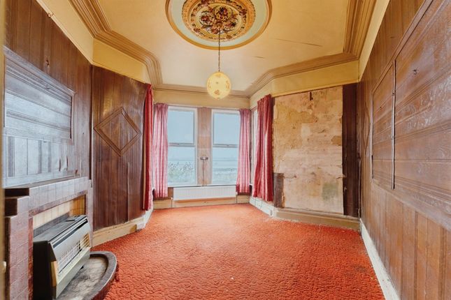 The Esplanade, Wirral photo 2