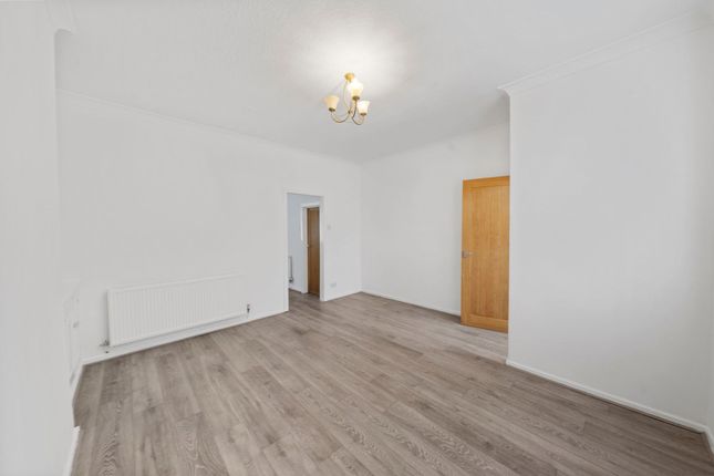 24 Chapel Street, Wigan photo 4