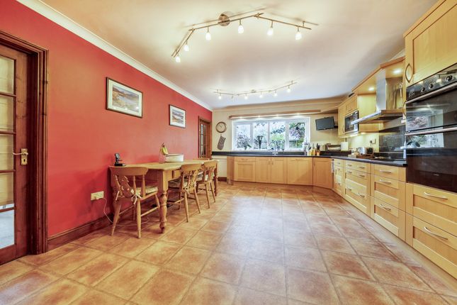 The Warreners, 13B, The Green, Bury St. Edmunds photo 2