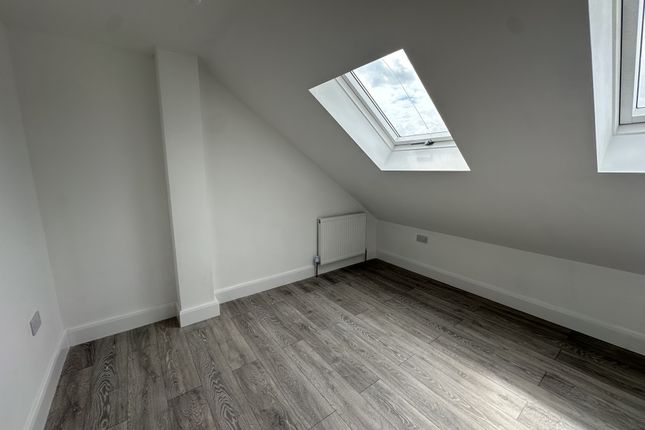 Lewis Road, Southall photo 5