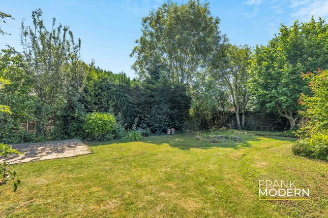 8 Church Road, Huntingdon photo 4