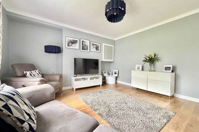 2, Northfield Road, Denny photo 4