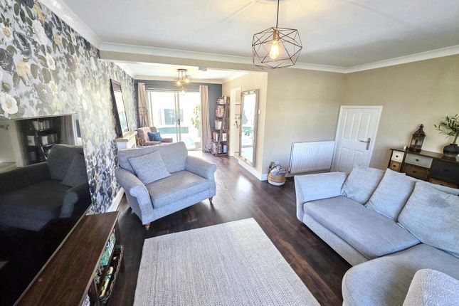 40, Kendal Drive, Cramlington photo 2