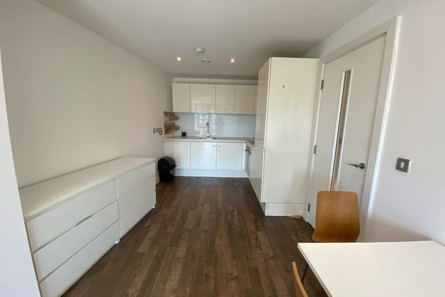 512, Sirius, BIRMINGHAM photo 5