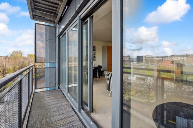 Flat to rent in Meadowside Quay Square, Glasgow Harbour, Glasgow