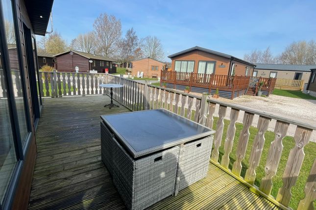 38 Lakeside, South Lakeland Leisure Village, Carnforth photo 5