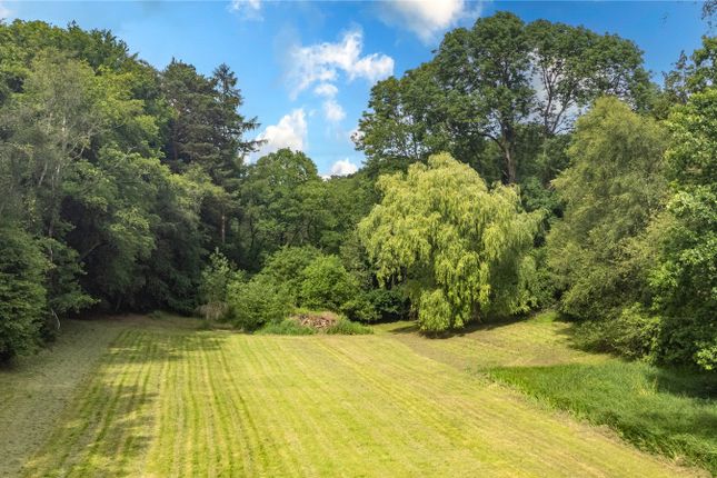Brookview Lodge,, Turners Green, Reading photo 3