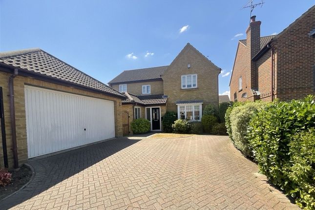 4-bed house on Friern Walk, Wickford, £675,000