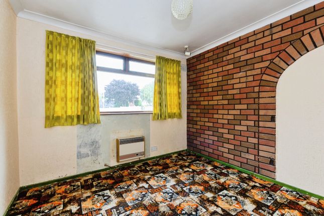 17, Central Drive, Wigan photo 4