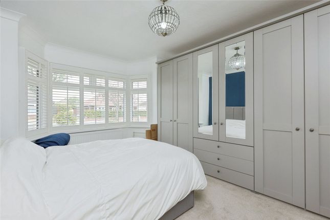 152, Avalon Road, Orpington photo 3
