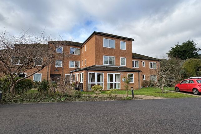 1-bed flat on Flat 22, Homelong House, Cardiff, £29,000
