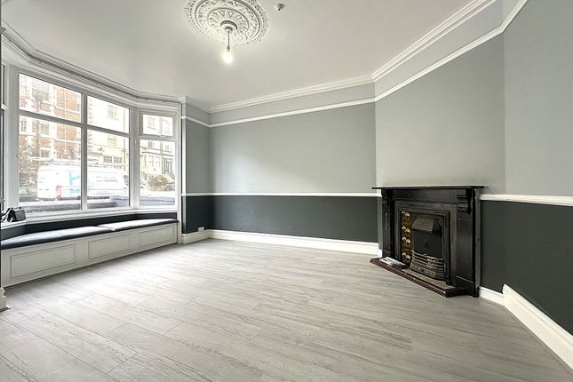 150 North Marine Road, Scarborough photo 4