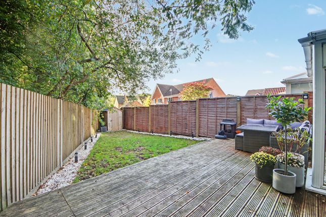23 Mosaic Close, Southampton photo 4