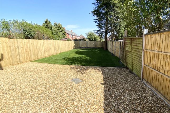 2, Ardern Avenue, Telford photo 4