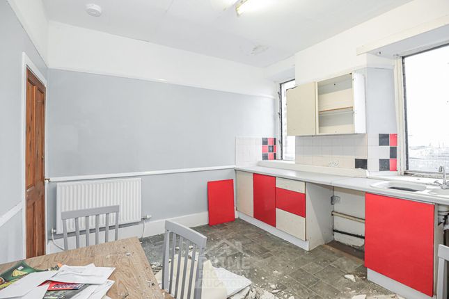 333G, Strathmore Avenue, Dundee photo 4