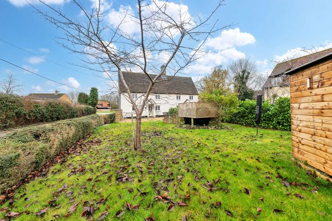 26 Lotfield Street, Royston photo 4