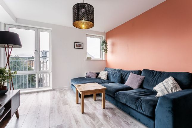 Flat 20, 5, Lochend Park View, Edinburgh photo 2