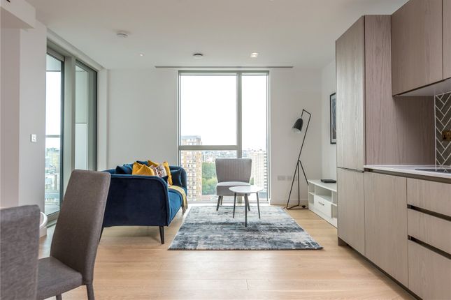 Thumbnail Flat to rent in City Road, Old Street, London