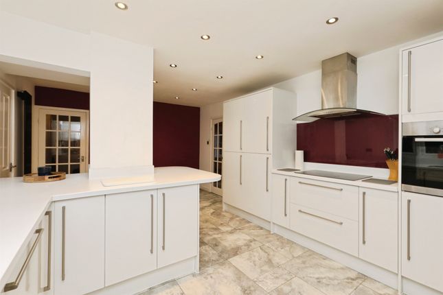 14, Orchid Way, SHEFFIELD photo 3