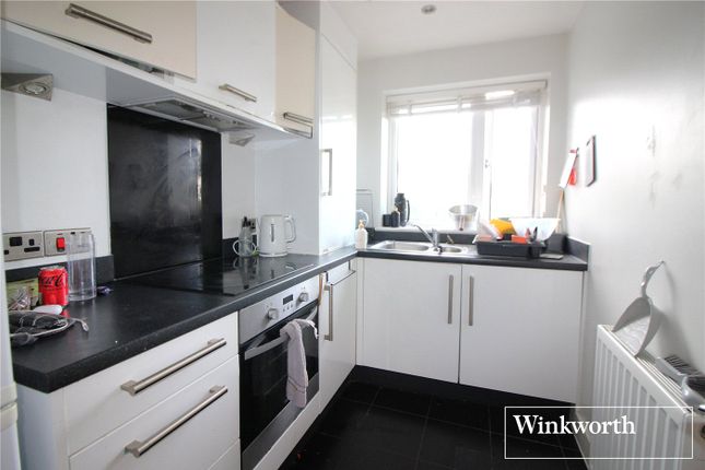 14, Lawford Court, Elstree photo 4