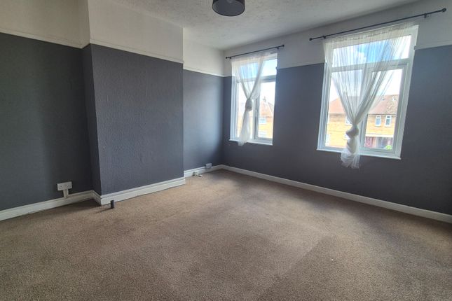 77a, Magdalen Way, GREAT YARMOUTH photo 2