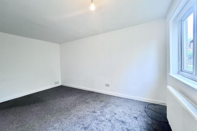 53, Princess Close, Gedling photo 4