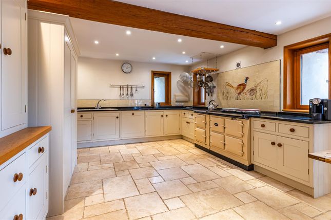 Kitchen.Jpg
