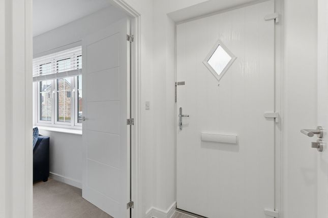 37 Rosemary Gardens, Newmarket photo 3