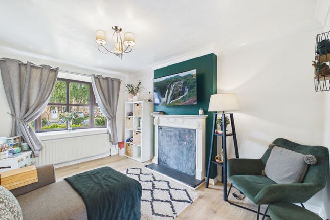 37, Ebsay Drive, York photo 2