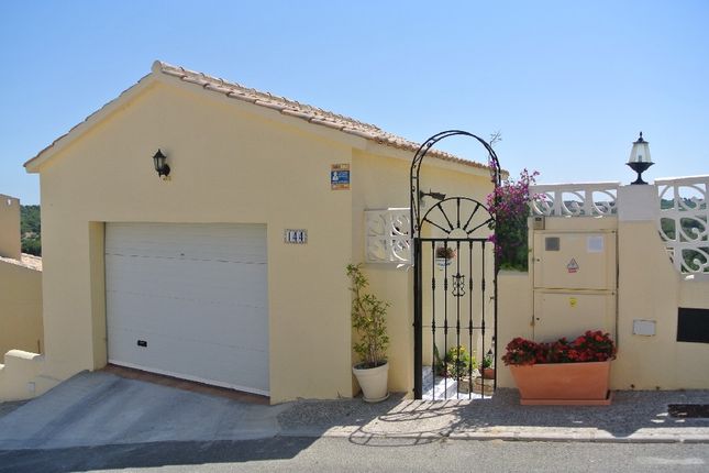 Villa for sale in C/ De Yecla, 22, Algirós, 46021 València, Valencia, Spain