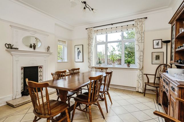 20, Eversley Road, SWANSEA photo 4