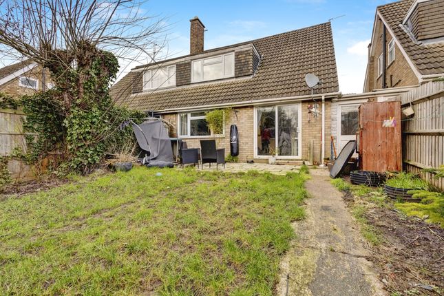 8, Wantage Close, Northampton photo 4