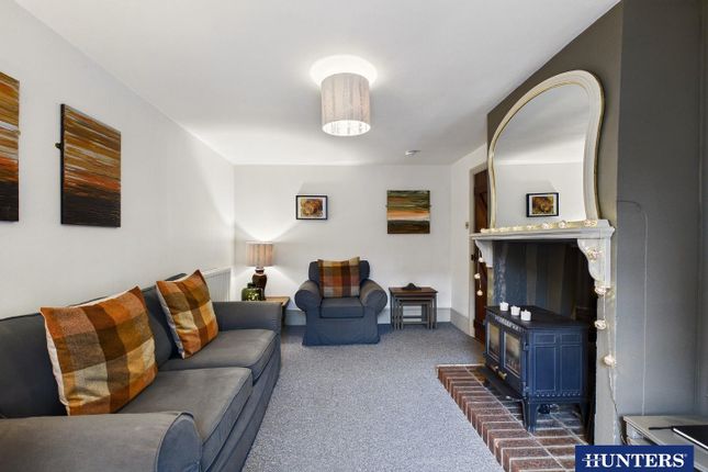Lower Laurel Cottage, Falkins Hill, Brampton photo 4