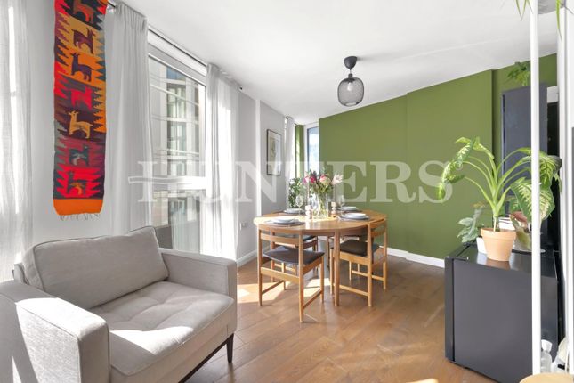 Flat 12, Coppermill Heights, Ferry Lane, London photo 2