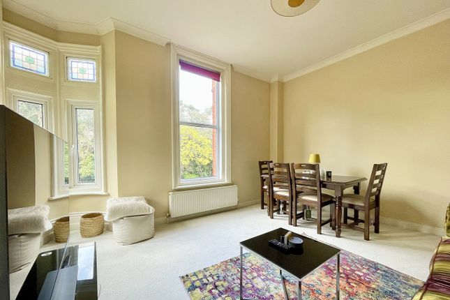 Flat for sale in Christchurch Road, East Cliff, Bournemouth