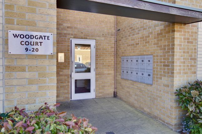 Woodgate Court, 98,Flat 17, Stafford Avenue, Hornchurch photo 4