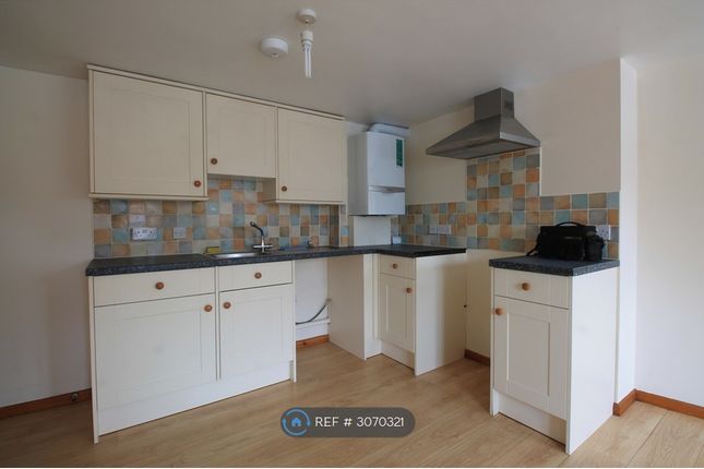 Flat, Culver Court Exeter Road, Crediton photo 3