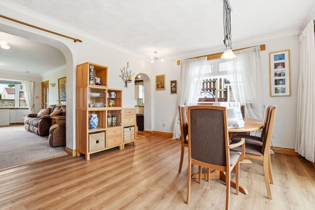 14, Stafflar Drive, Kilmarnock photo 4