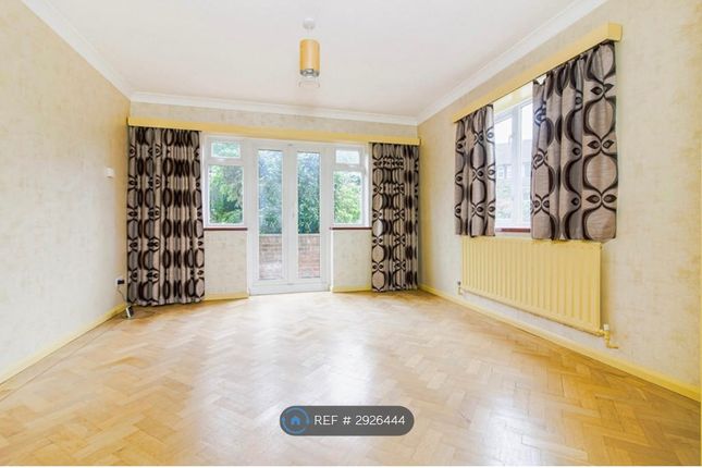Goldings Road, Loughton photo 5