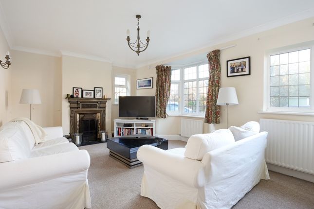 Detached house to rent in Monks Walk, Reigate