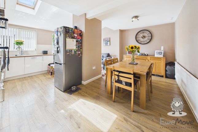 30, Ecclesfield Road, St. Helens photo 3