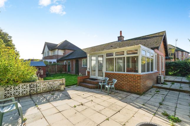 Bungalow for sale in Furlay Close, Letchworth Garden City
